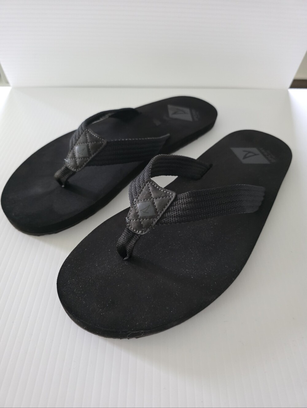 Sperry Men's Black Flip Flop Sandals Size 12M Waterproof